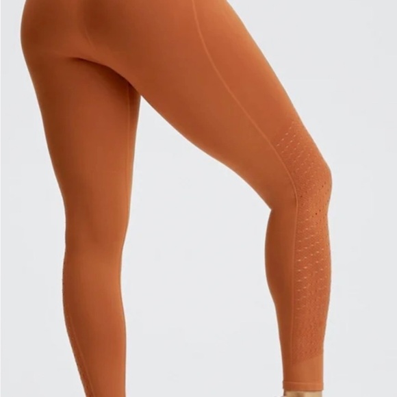 Fabletics perforated‎ burnt orange/rust colored leggings size sx - Picture 1 of 5
